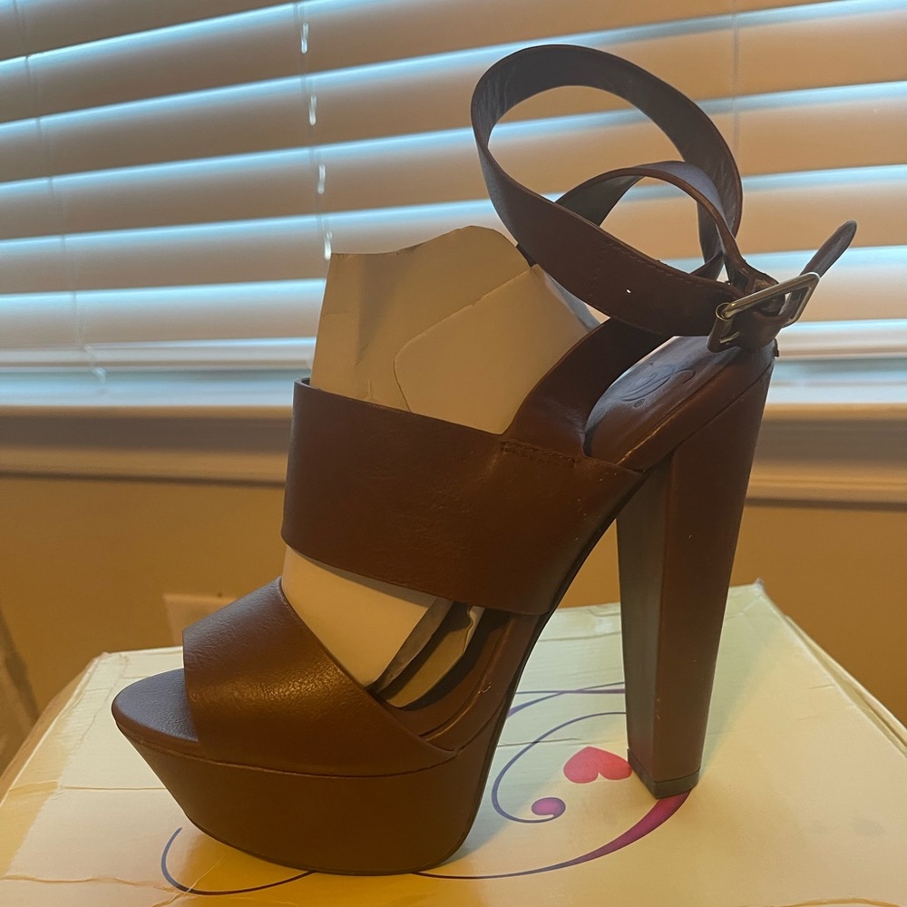 Brand New espadrille camel brown heels-Size 8 women